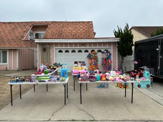 Huge All Toys Yard Sale