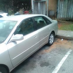 Toyota Avalon 2003