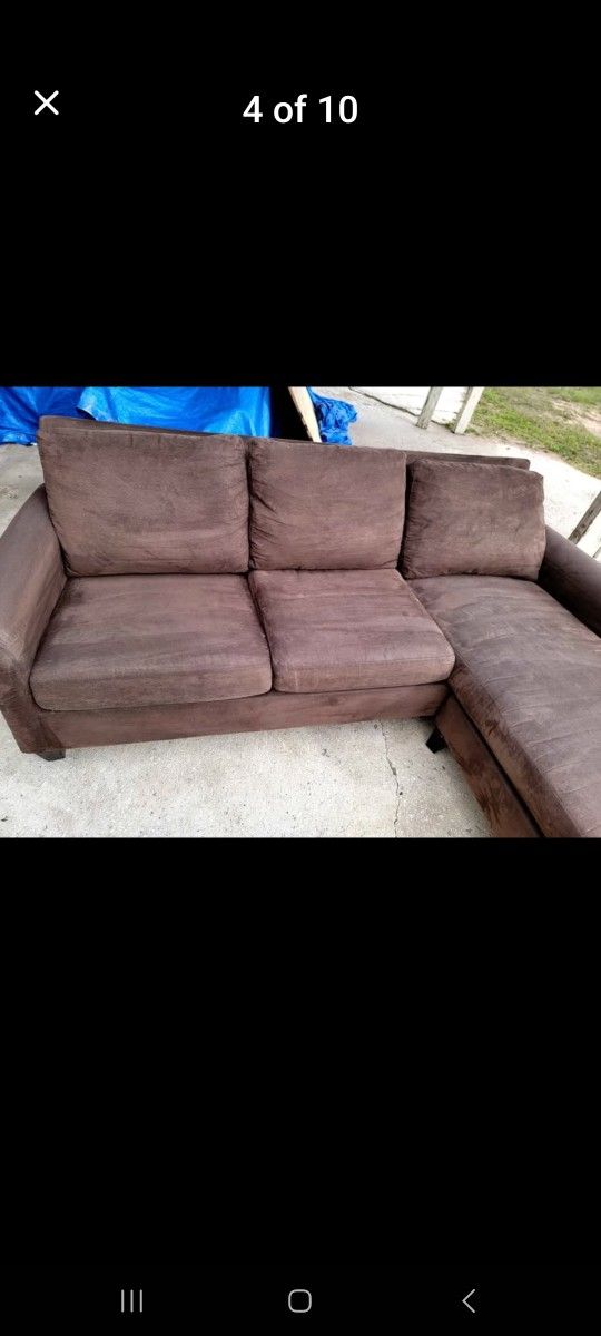 Sectional Sofa Bed Confortable In Great Condition And Clean No Pest No Smoke No Rips $365