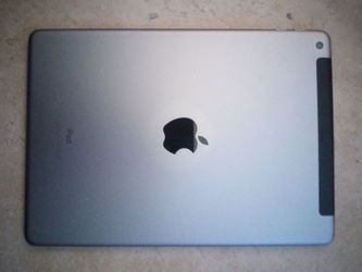iPad (Locked)