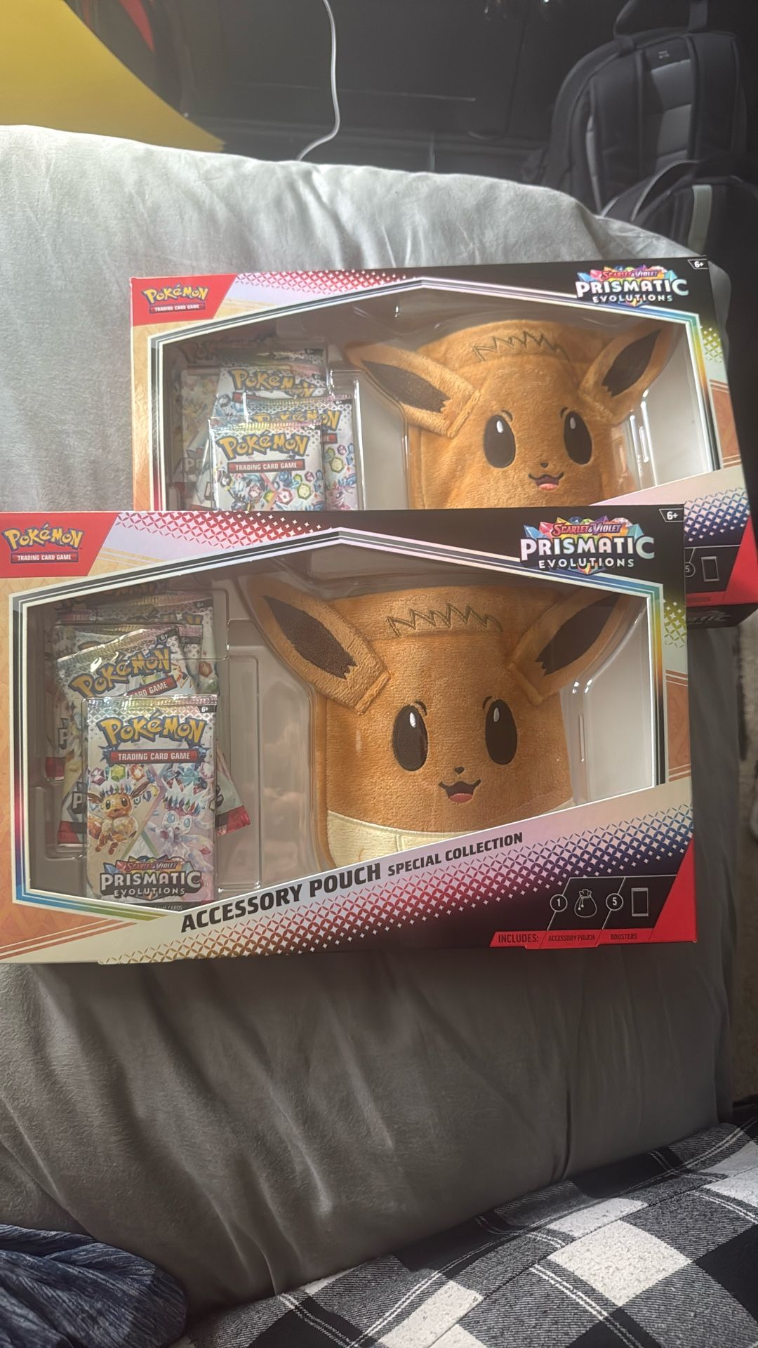 Pokémon Prismatic Evolutions Pouches