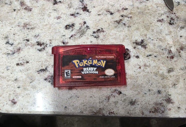 Pokémon Ruby GBA Authentic
