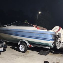 19 Ft BAYLINER Cubby, New 115 EVINRUDE  