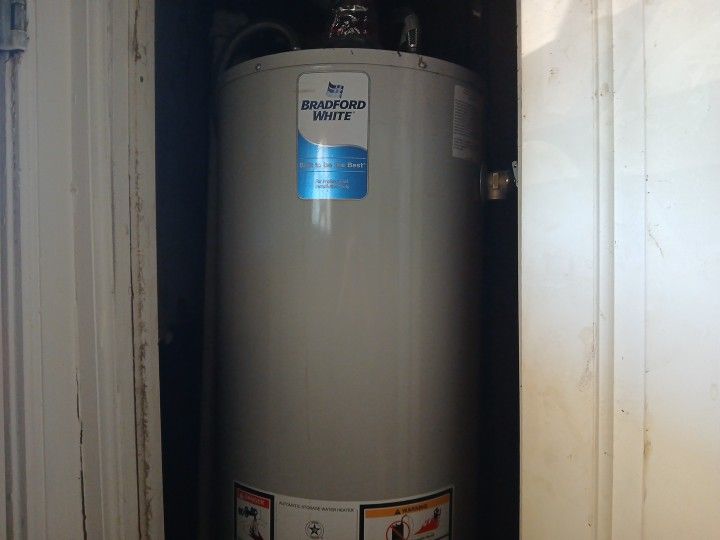 Gas Water HEATER
