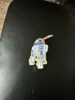Hat pin