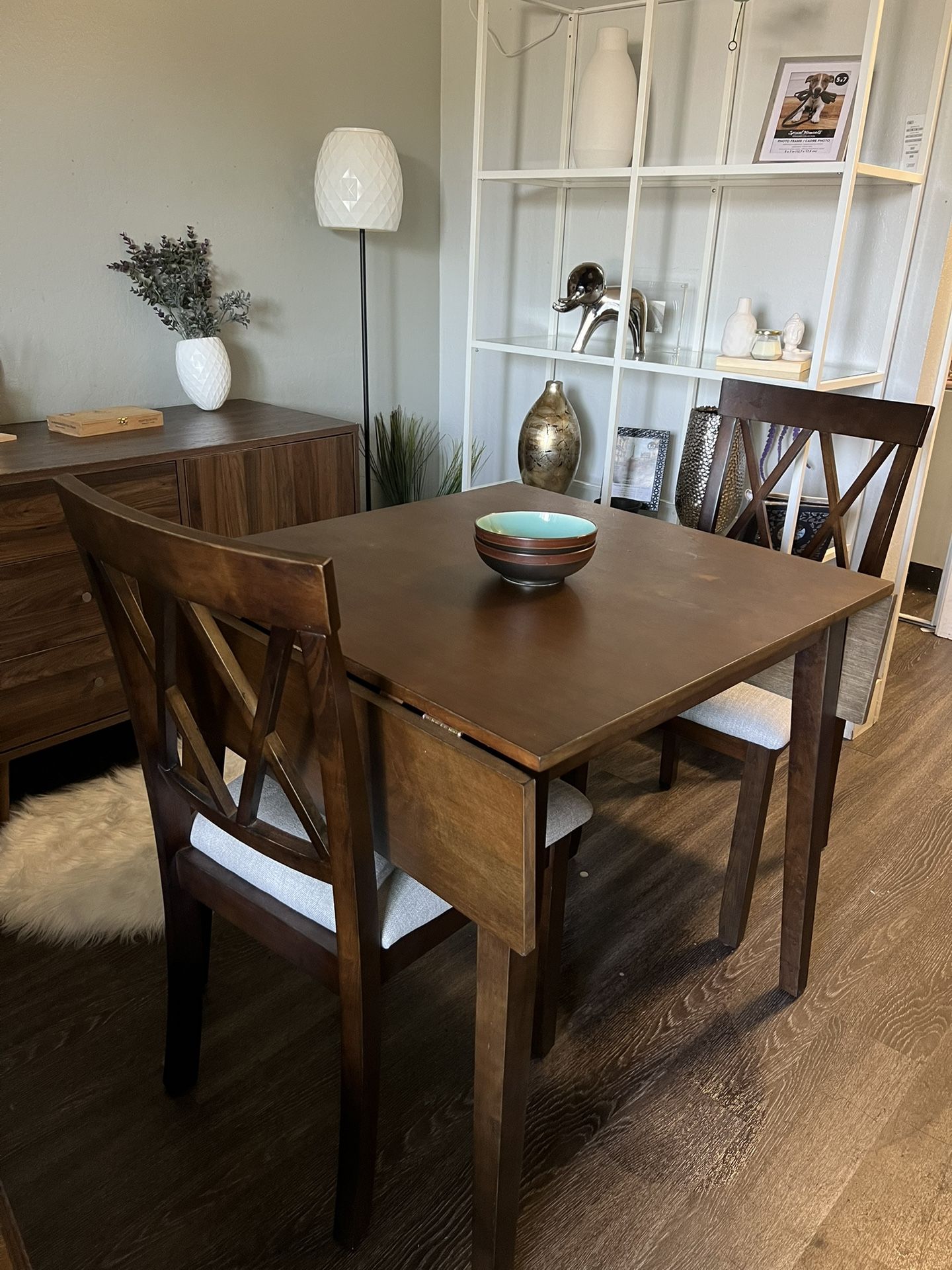 Folding Dining Table Very Comfortable 