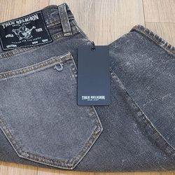 TRUE RELIGION Short Size 34 For Men
