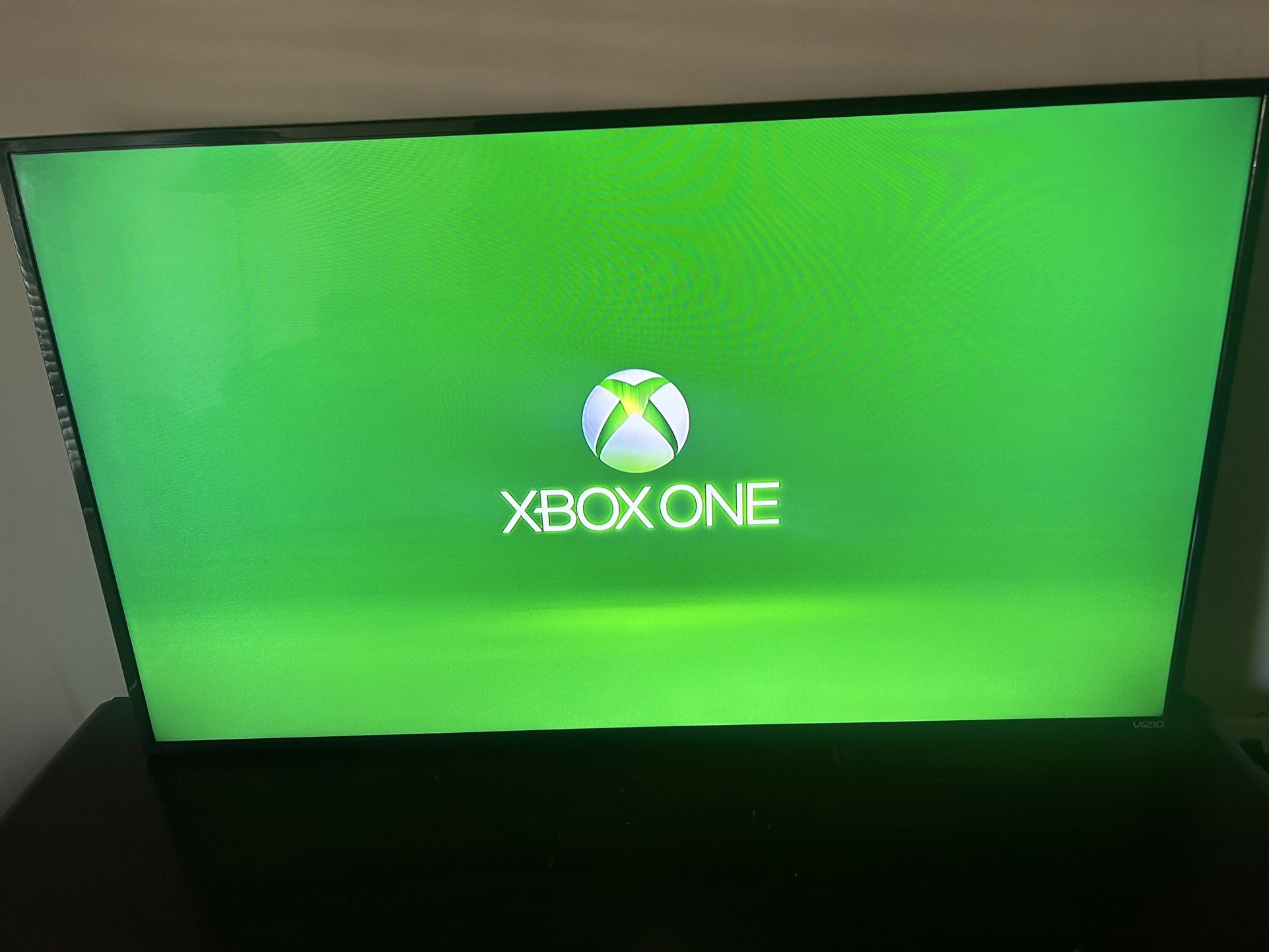 ** Bundle** 50’ Vizio & 42’ Samsung Smart Tv *Negotiable Price*