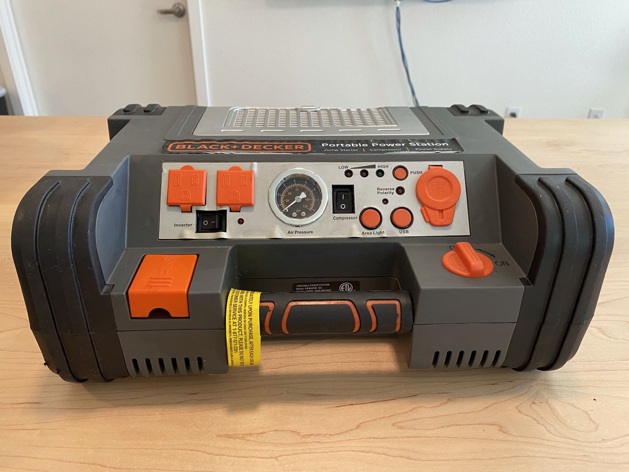 Black Decker Portable Power Station for Sale in Cleveland, OH - OfferUp