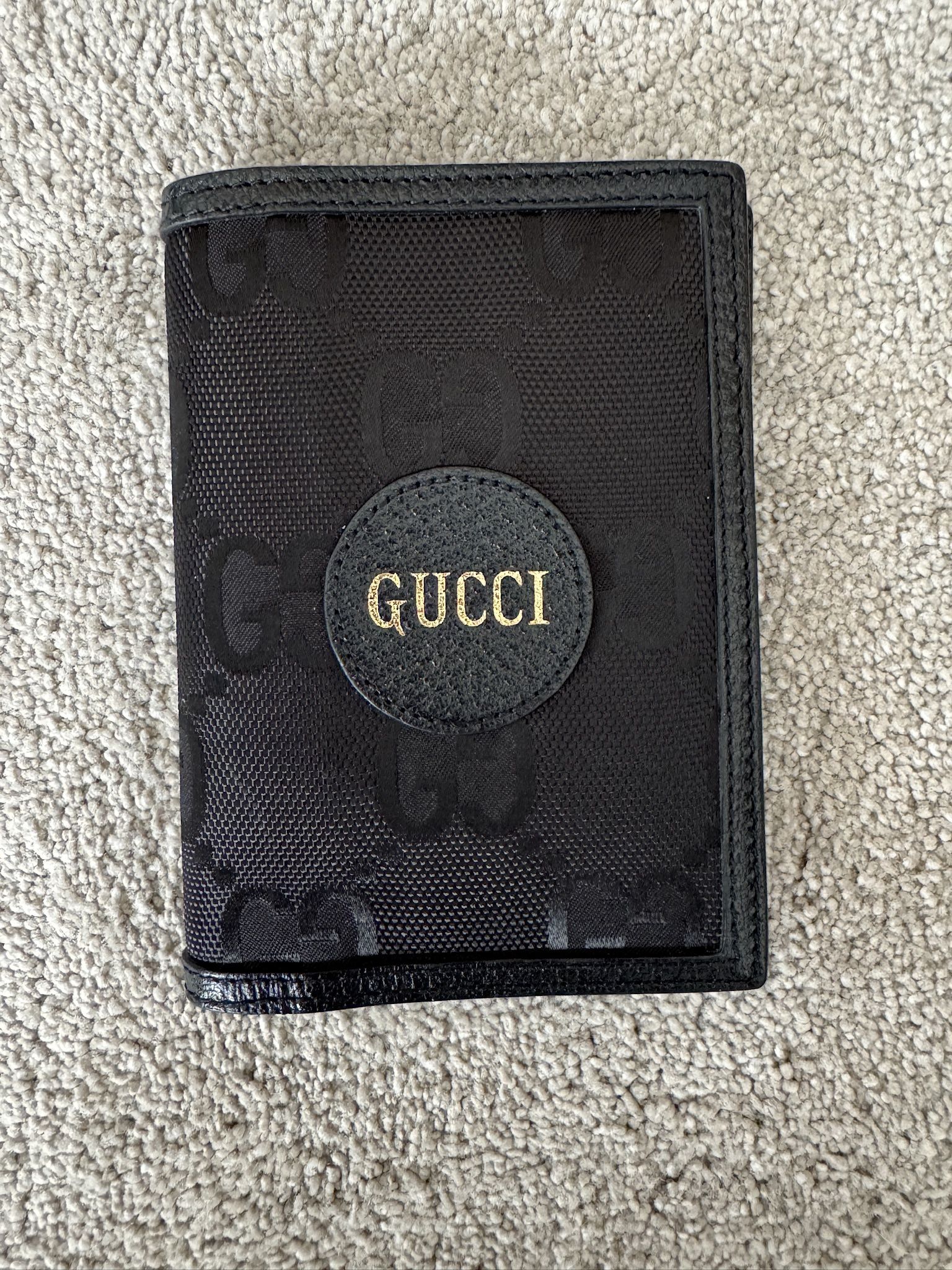 Gucci Passport Holder / Wallet *Authentic*