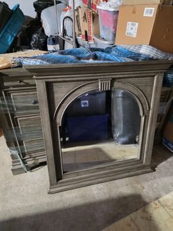 DRESSER WITH MIRROR AND 2 NIGHT STANDS