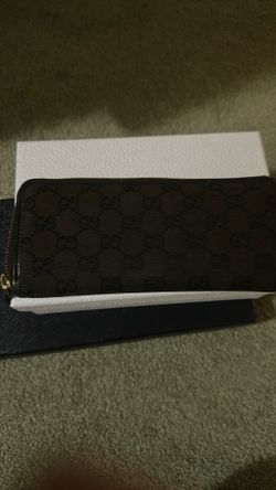 Gucci Wallet 