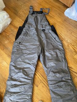 Women’s snow suit