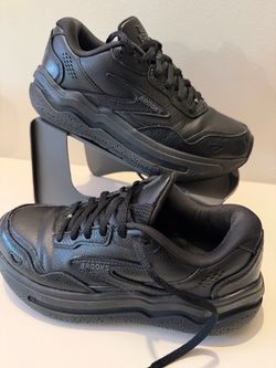 Brooks Ghost Max Leather (Triple Black