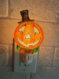 pumpkin or which nightlight eight dollars each