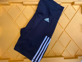 Women’s Clothes