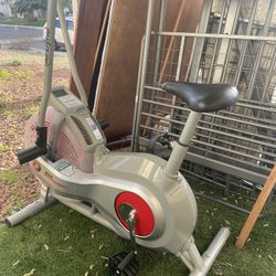 Schwinn Airdyne AD2 Exercise Bike- READ DESCRIPTION 