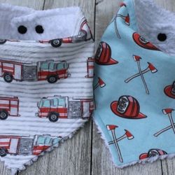 New Hand Made 3 Piece Bandana Fireman / Firetruck Baby Bib Set 