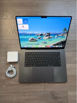 MacBook Pro 16-inch M3 Max chip