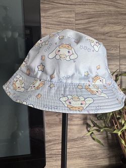 Cinnamon roll adult size bucket hat