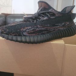Yeezy 300