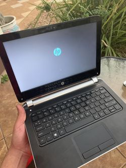 “11.6 hp kp03 laptop 💻 no chArger 🔌 Windows 10 installed