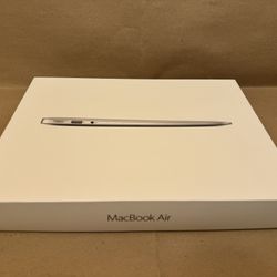 MacBook Air - 13 Inch - 2017 - Like New