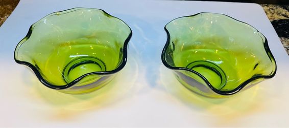 Pretty olive green/avocado color ruffled dip bowls by Indiana Glass