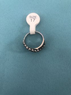 Ring size 17