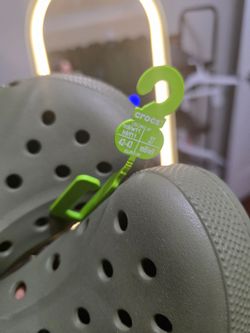 Crocs brand new