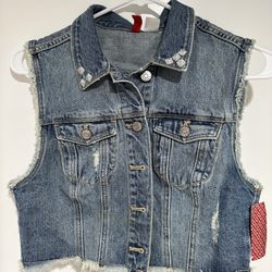 Women’s Denim Vest