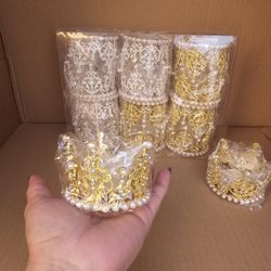 Crowns For Flowers Arrangements 