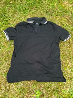 Black And white stripe polo men’s size medium
