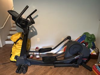 $5 Elliptical (must pick up)