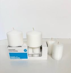 Batch of 22 White Unscented Candles