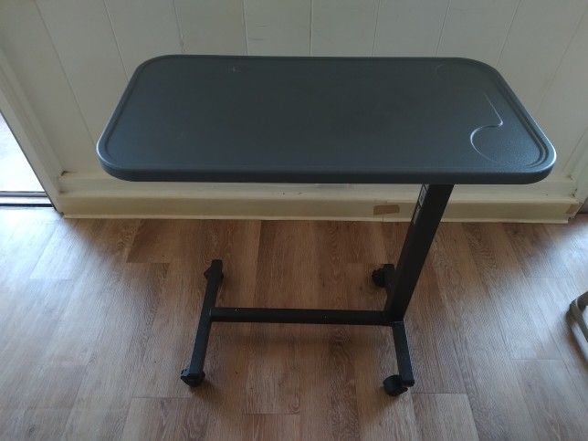 Adjustable Overbed Table/Tray with Swivel Caster Wheels