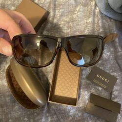 Gucci Sunglasses 