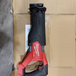 Milwaukee M18 FUEL - Sawzall Recip Saw