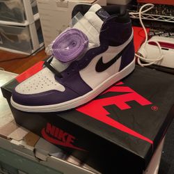 Jordan 1s Size 10.5