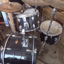 Drum Set 