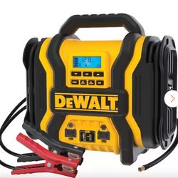 DEWALT Portable Power 2000 Peak Amp Jump Starter w/Digital Compressor