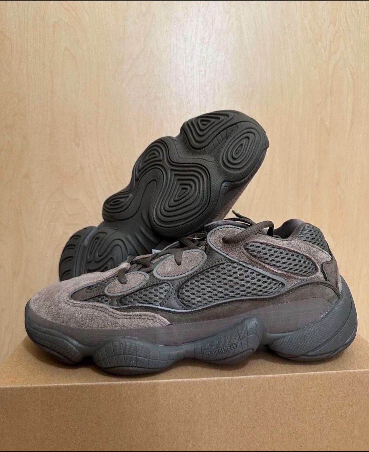 Adidas Yeezy 500 Clay Brown GX3606 Men's Size 9 Brand New