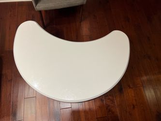 C- shaped white Lacquered Coffee table