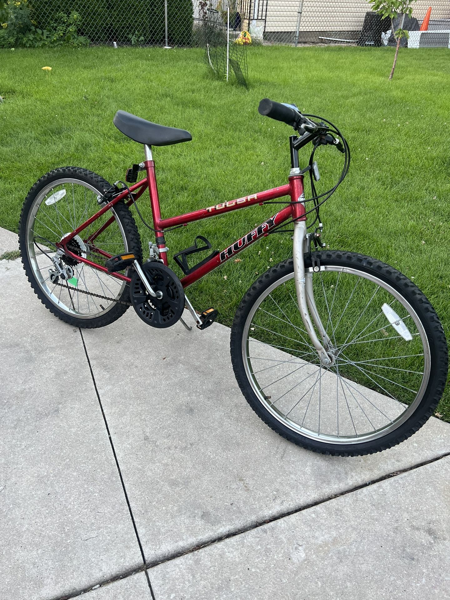 24 Huffy Mountain Bike Tulsa for Sale in Oak Lawn IL OfferUp