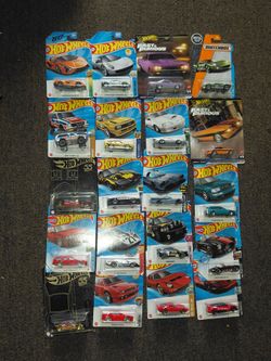Hot Wheels & Matchbox Die-Cast Cars Lot of 20+