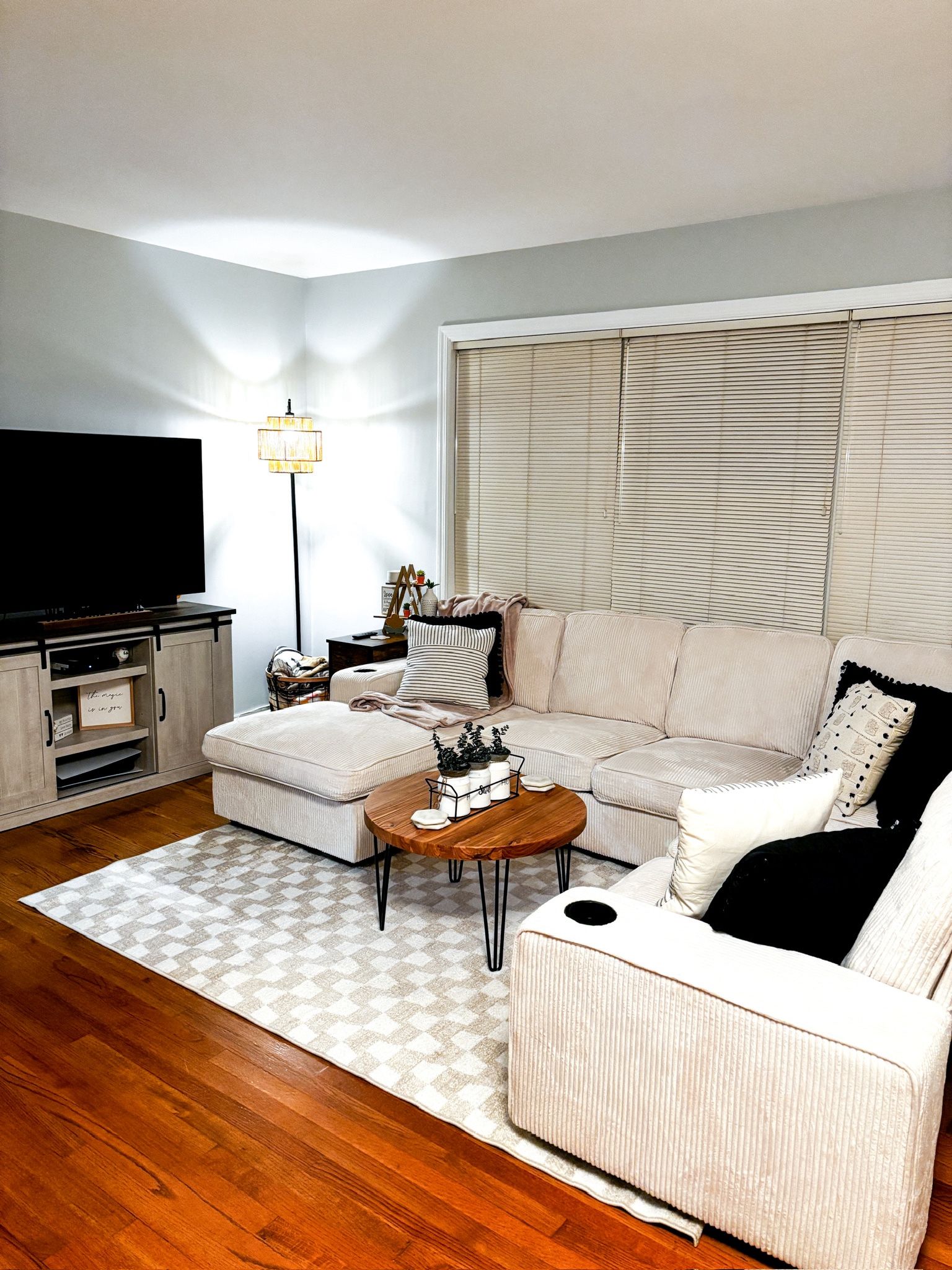 112" Cream Corduroy Sectional