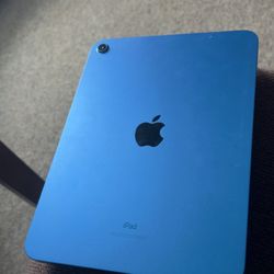 iPad 10th Generation 64Gb Brand New