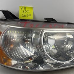 2006 2007 2008 2009 Pontiac Torrent Driver And Passenger Headlight Set