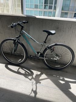 Schwinn standpoint womens bike sale