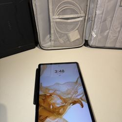 Samsung Galaxy Tab S8 11” Wi-Fi SM-X700 + S Pen – Very Good Condition